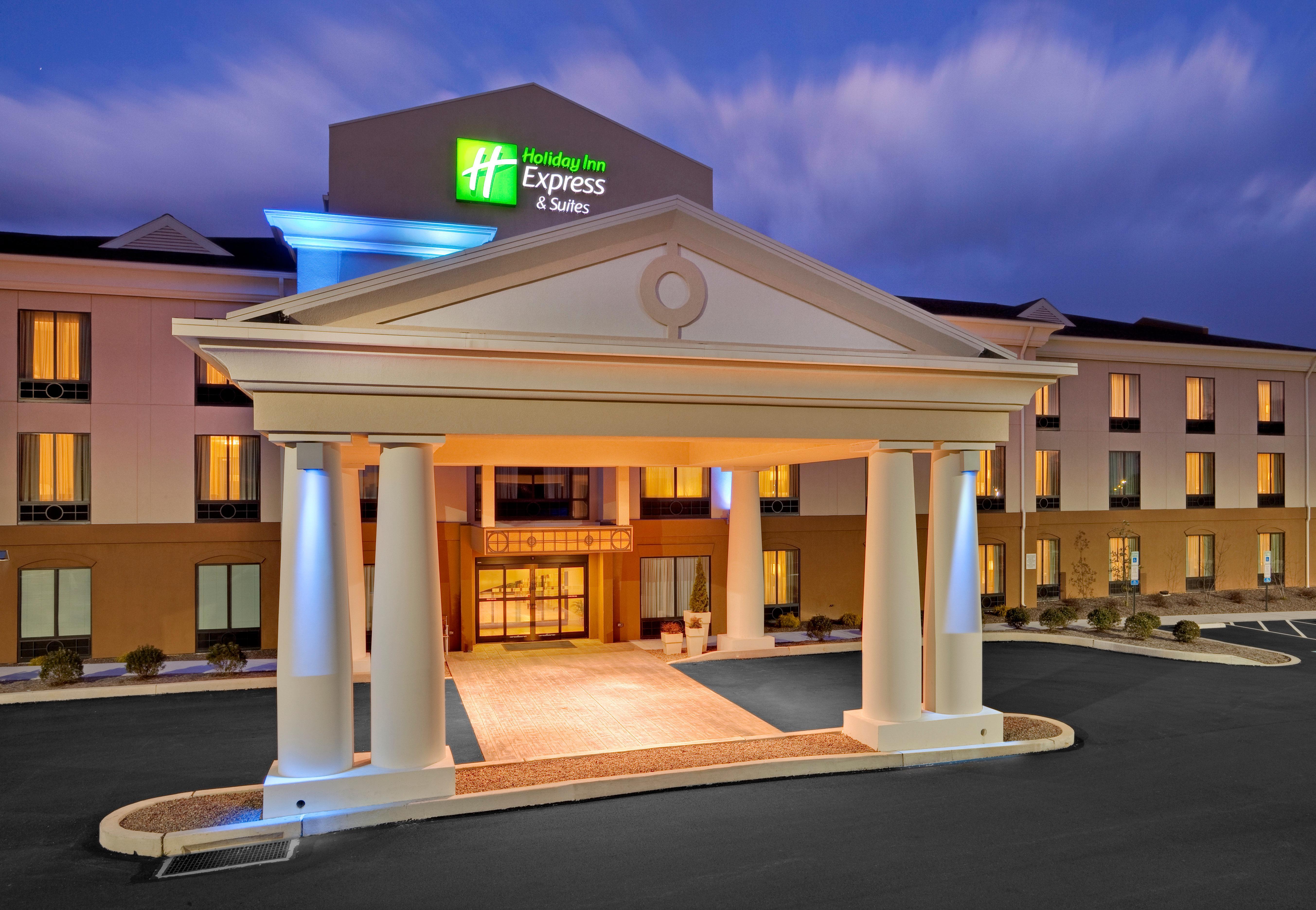 Holiday Inn Express Hotel & Suites Lebanon By Ihg Exterior foto